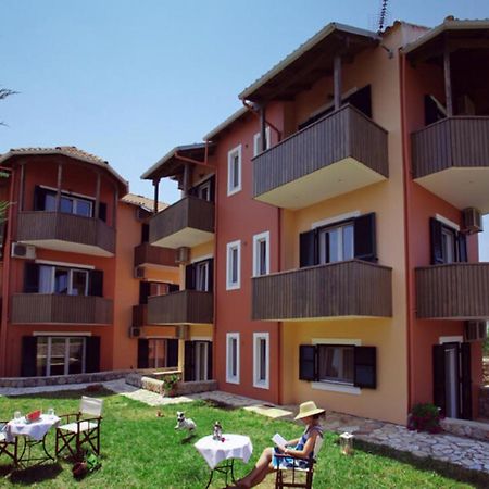 Porto Nirikos Lefkada - Private Parking Lefkada City Exterior foto